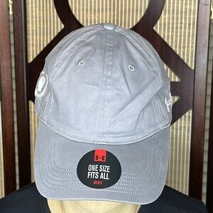 UNDER ARMOUR - TEAM CHINO HAT - Graphite